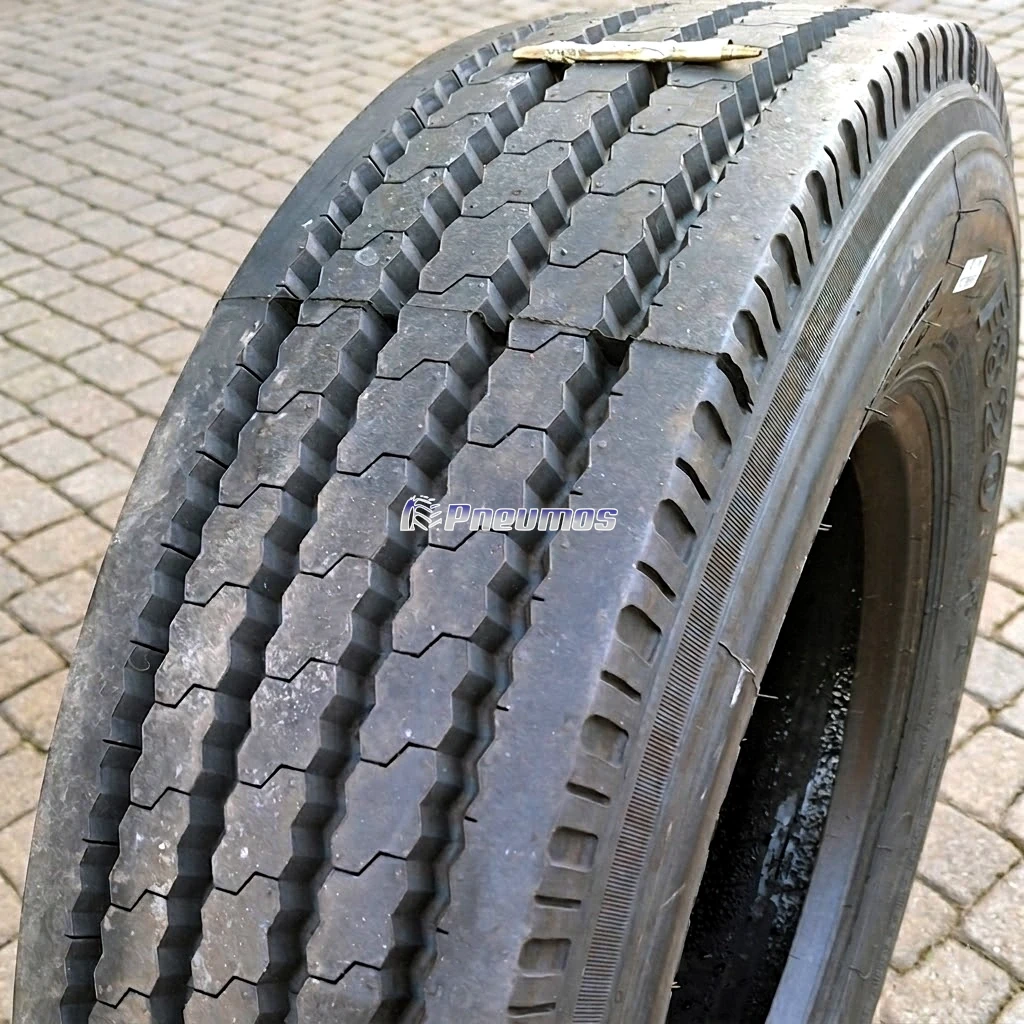 LEAO 275/70 R22,5 F820 150/148M M 18PR TL