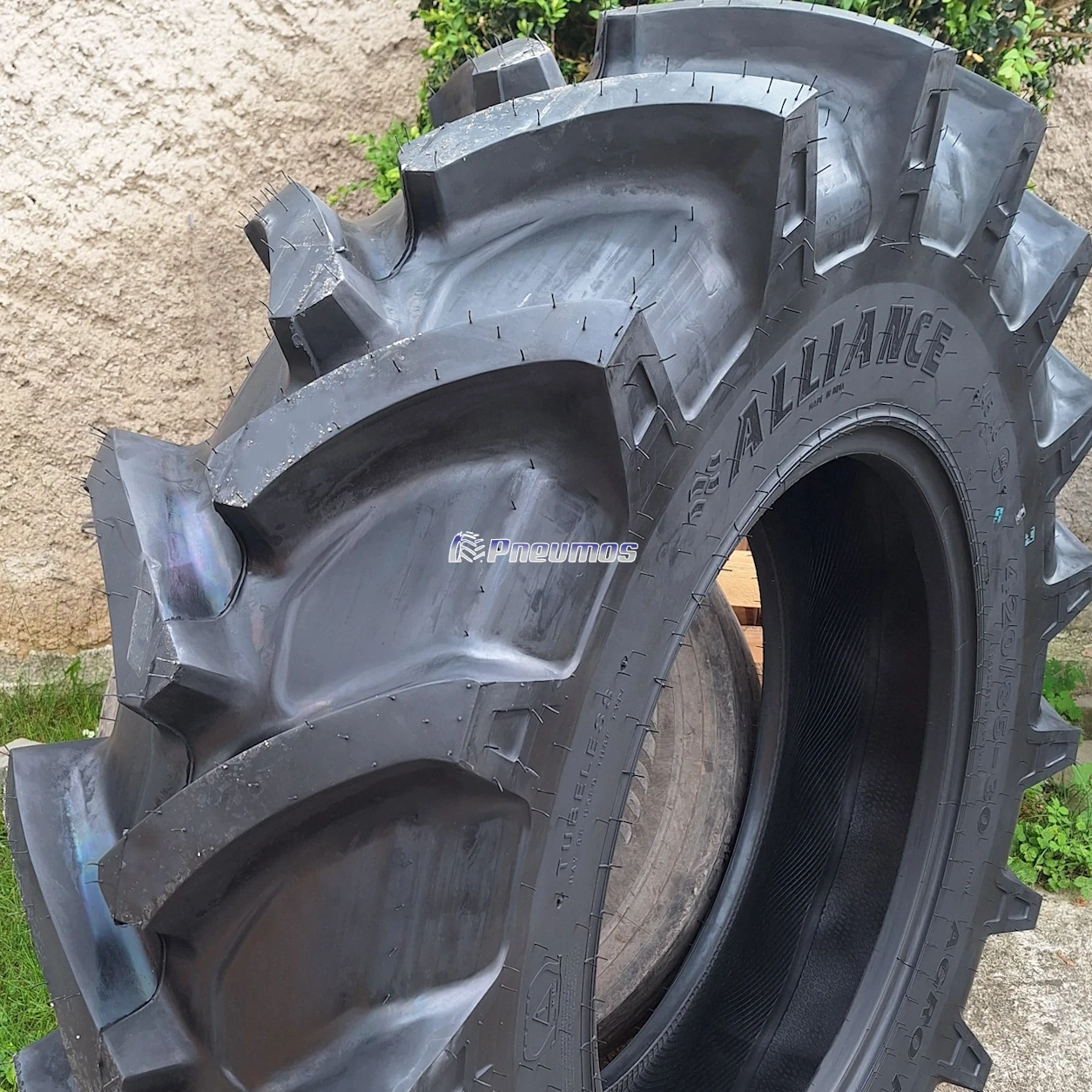Alliance 460/85-30 Agro Forestry 333 155A8/152B TL R1-W 